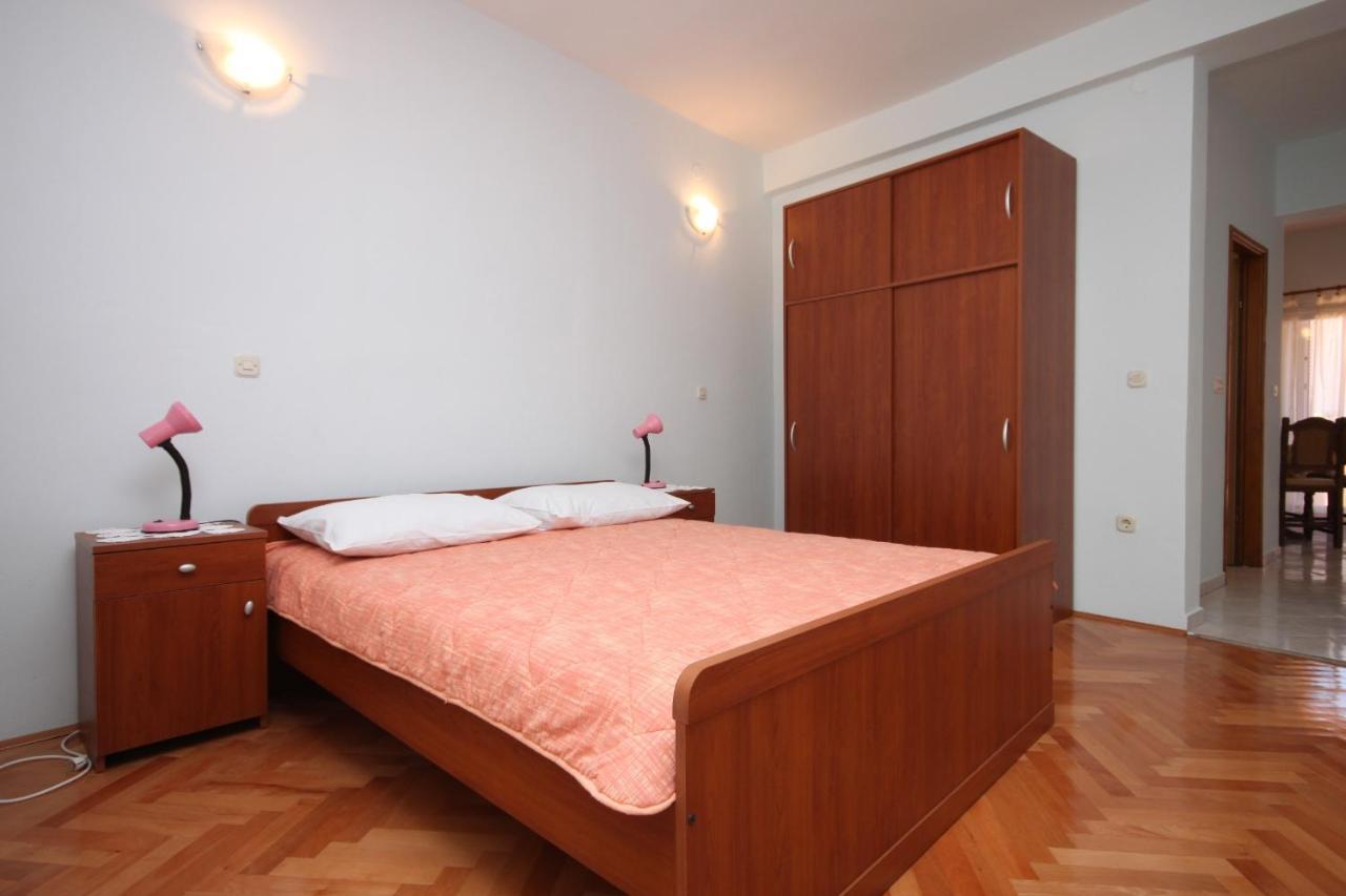 Apartments With A Parking Space Tkon, Pasman - 6216 Zewnętrze zdjęcie