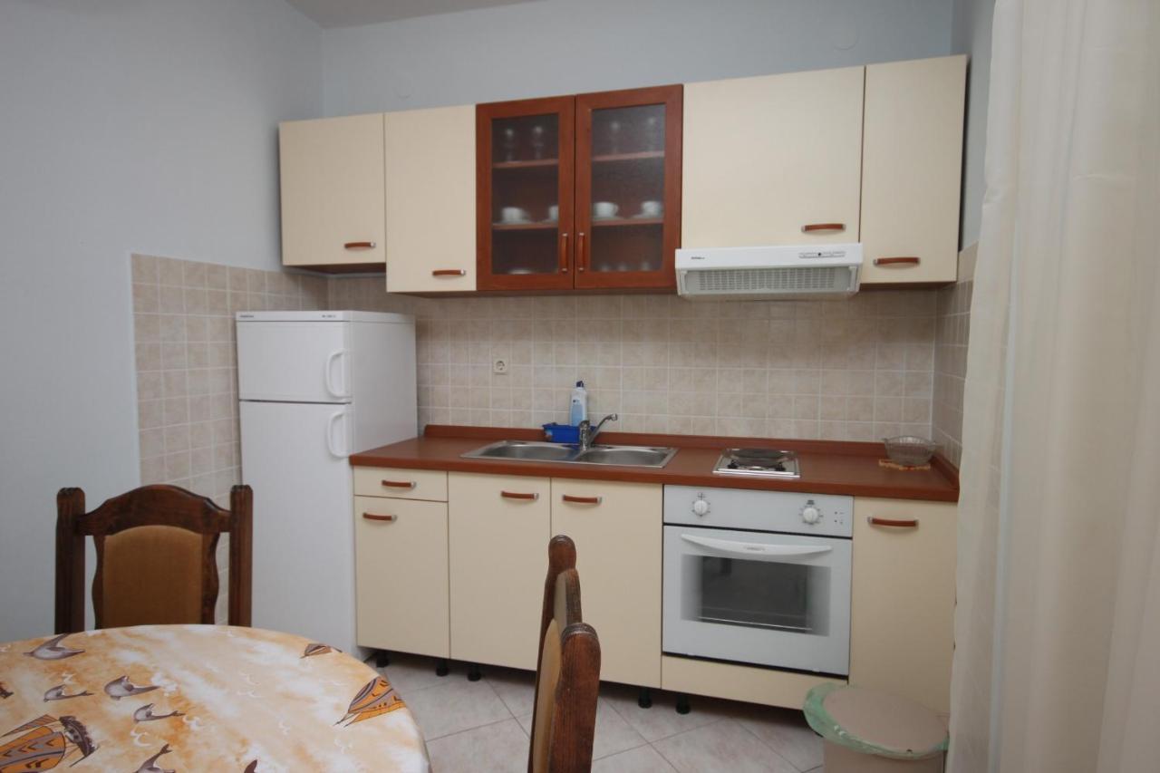 Apartments With A Parking Space Tkon, Pasman - 6216 Zewnętrze zdjęcie